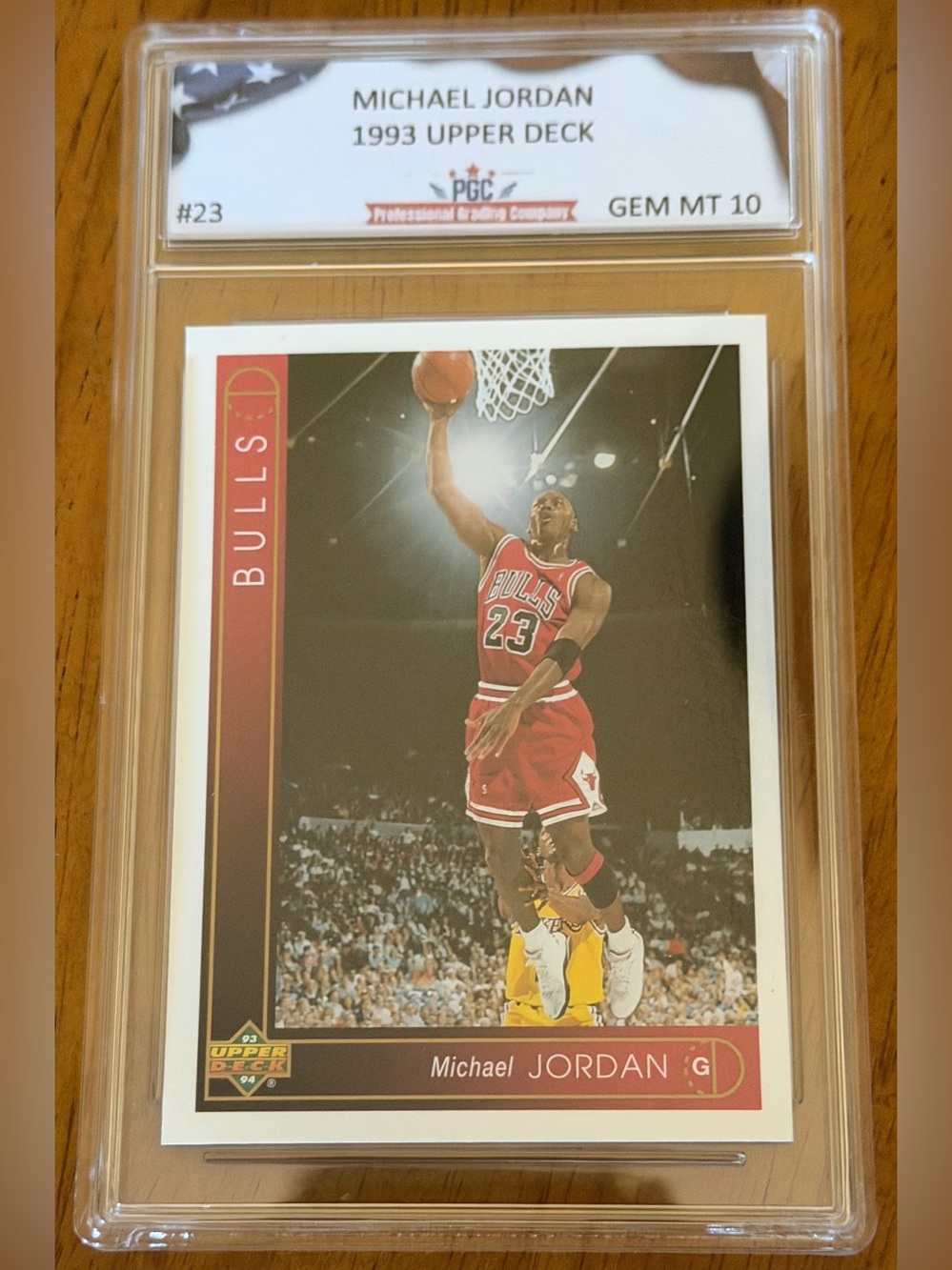 🔥🔥1993 Michael Jordan Upper Deck #23 PGC GEM MINT 10